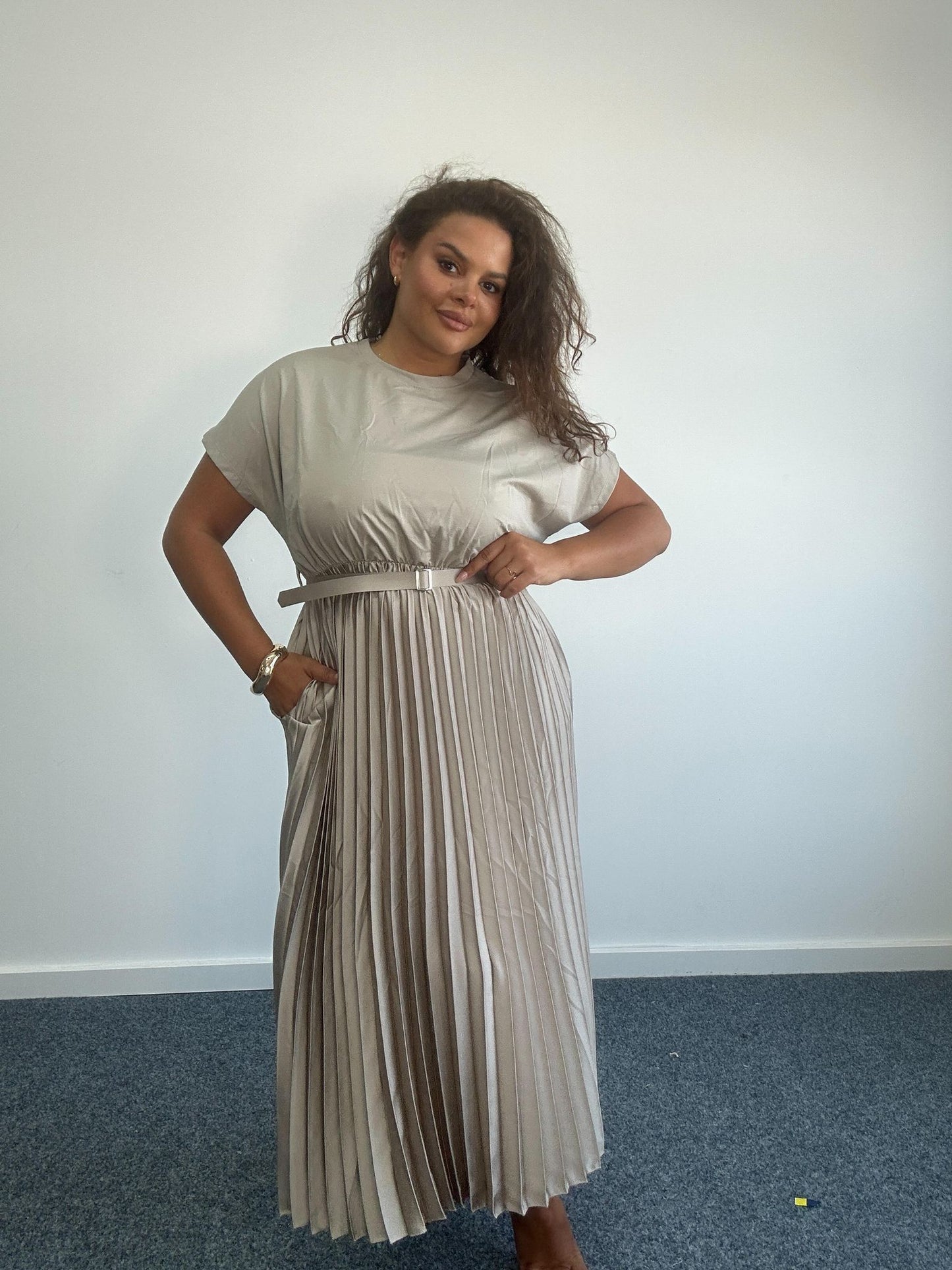 Jade Maxi pleated dress